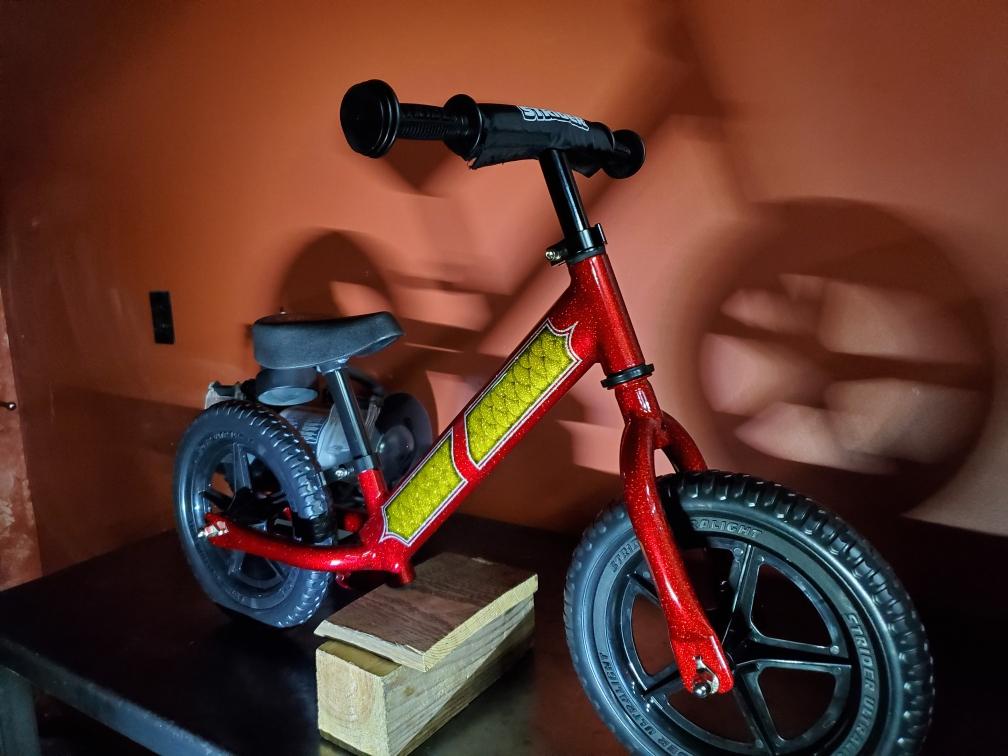 Roy + Nikki Martin Builds Custom Strider